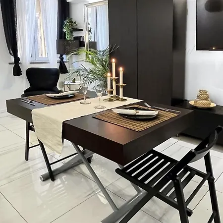 Apartment Incantevole Centro Citta Mailand